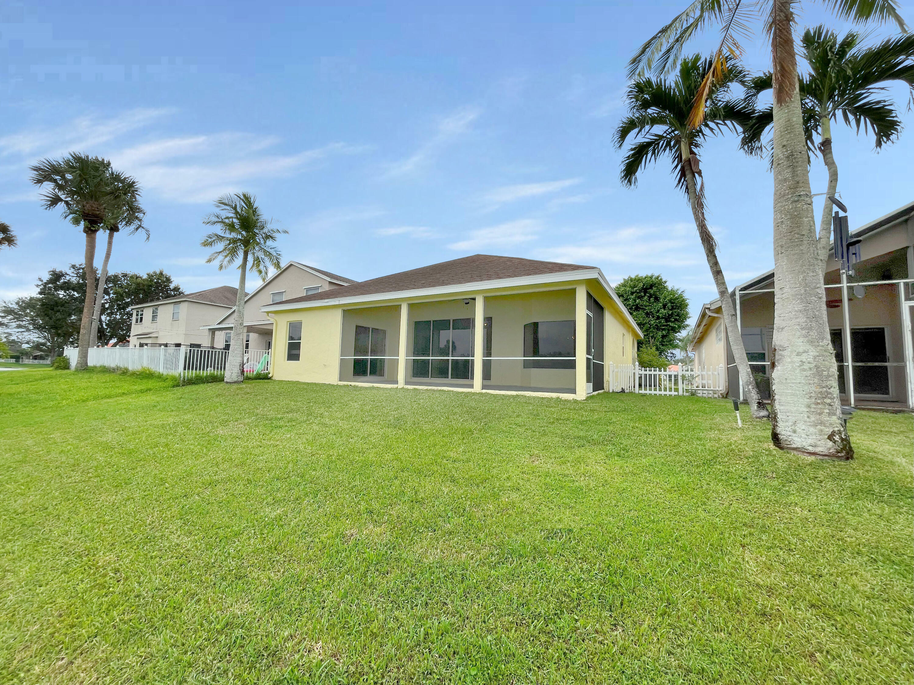 Property Photo:  108 Meadowlands Drive  FL 33411 