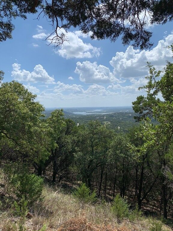 Property Photo: 8648 Bluff Ridge Trail TX 78645