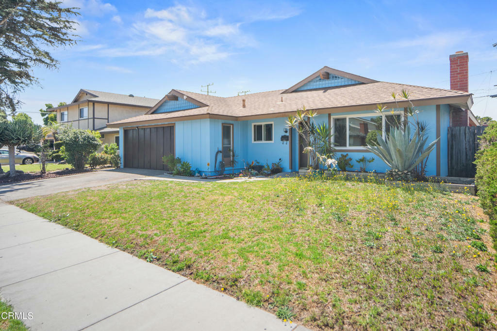 Property Photo:  1331 Lakehurst Street  CA 93030 