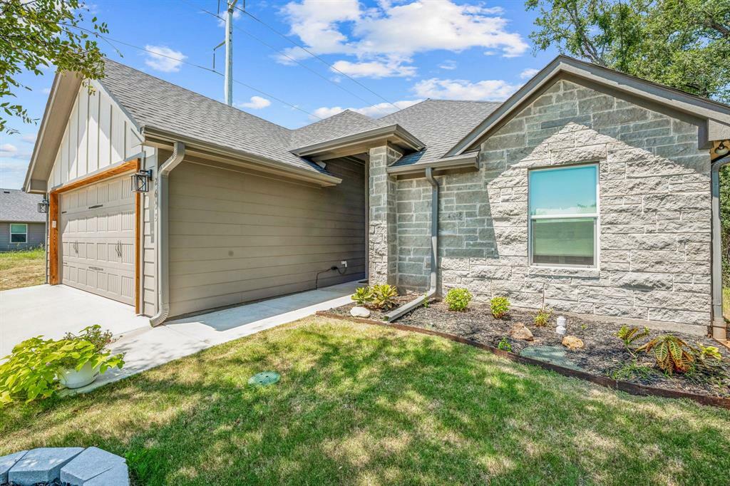 Property Photo:  2608 San Gabriel Drive  TX 76048 