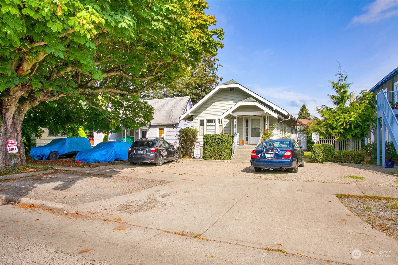 Property Photo:  1306 W North Street  WA 98225 