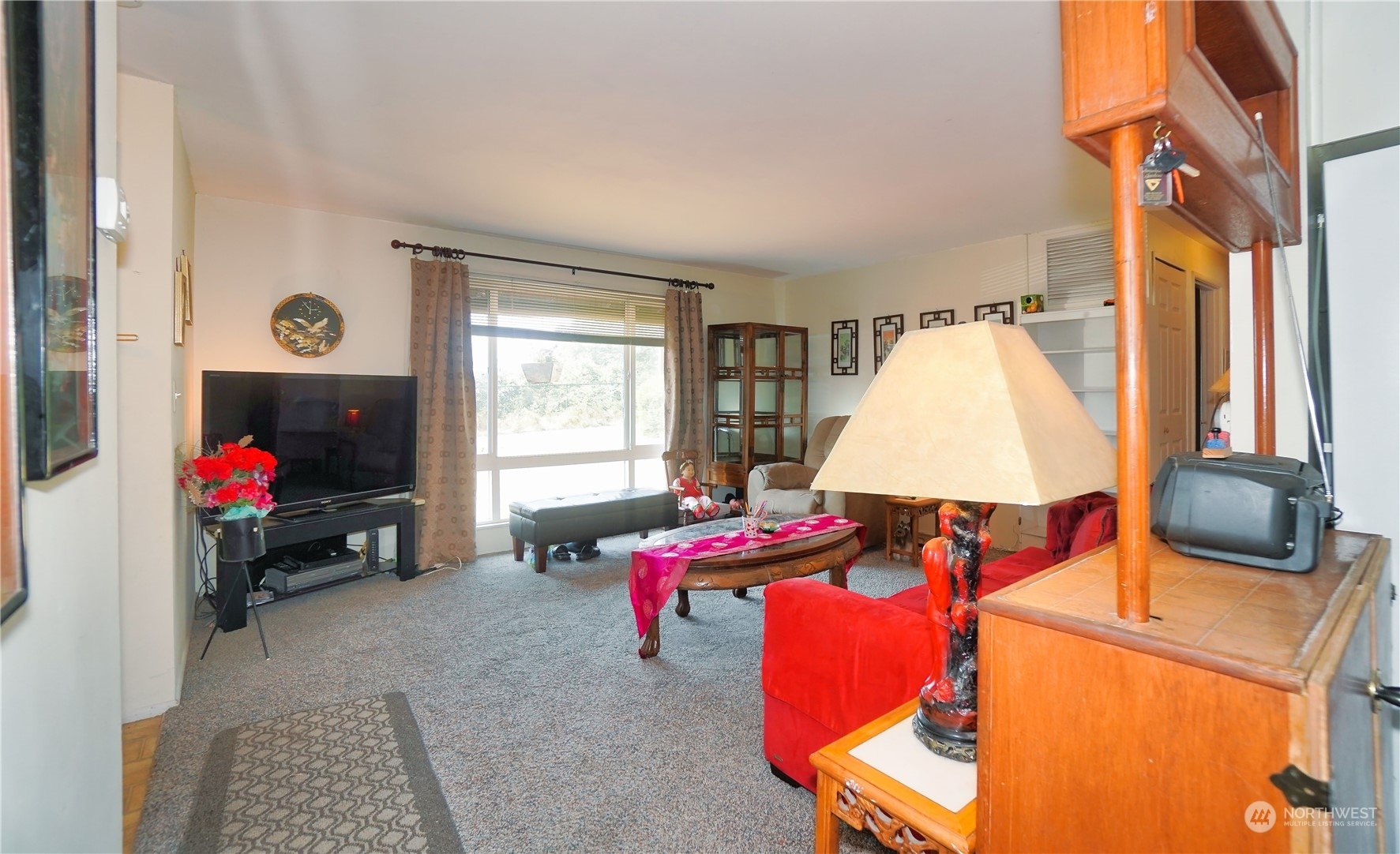 Property Photo: 18434 48th Avenue S WA 98188