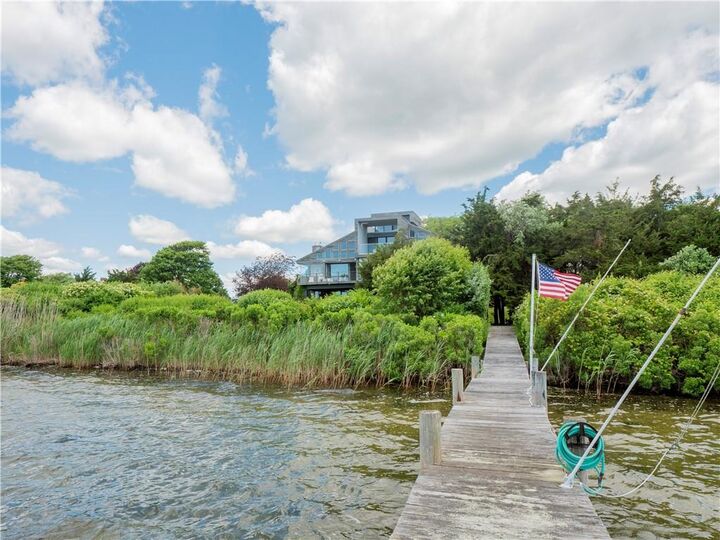 Property Photo: 150 Southern Way RI 02813