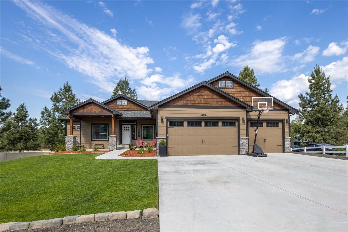 Property Photo:  60841 Westview Dr  WA 99026 