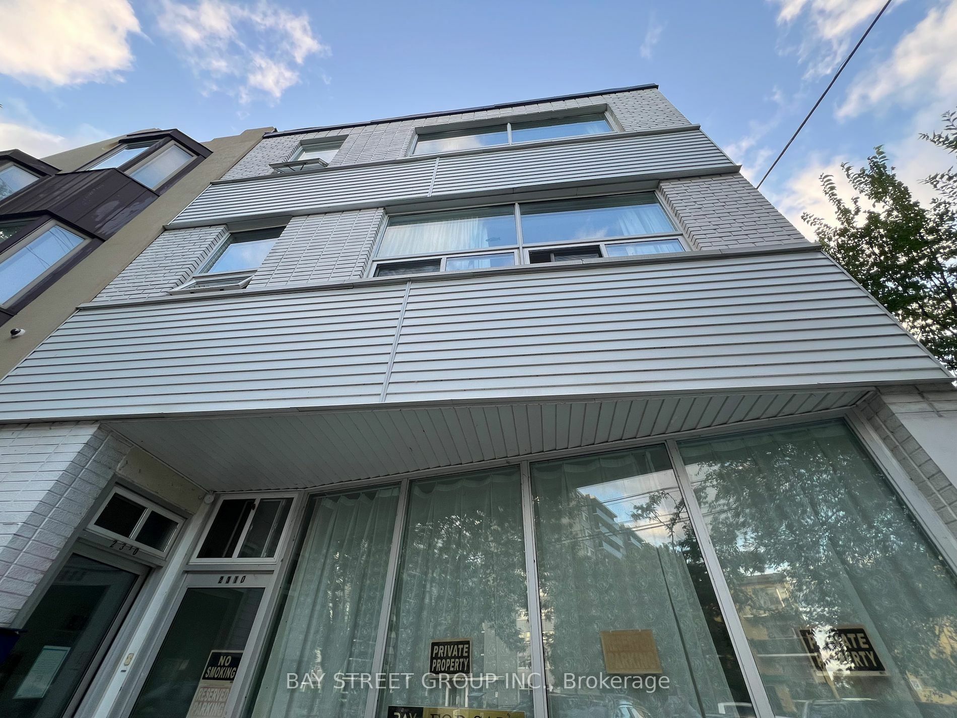 Property Photo:  2310 Lakeshore Blvd W  ON M8V 1B5 