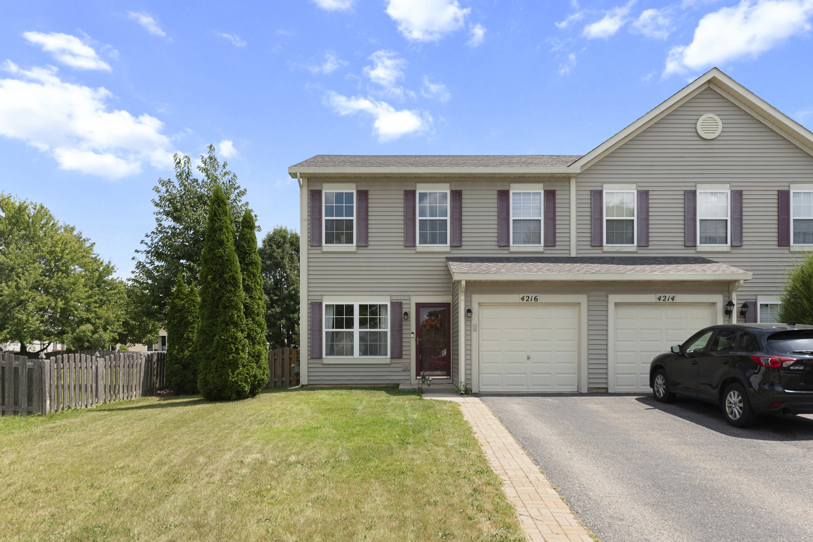 Property Photo:  4216 Cummins Street  IL 60545 