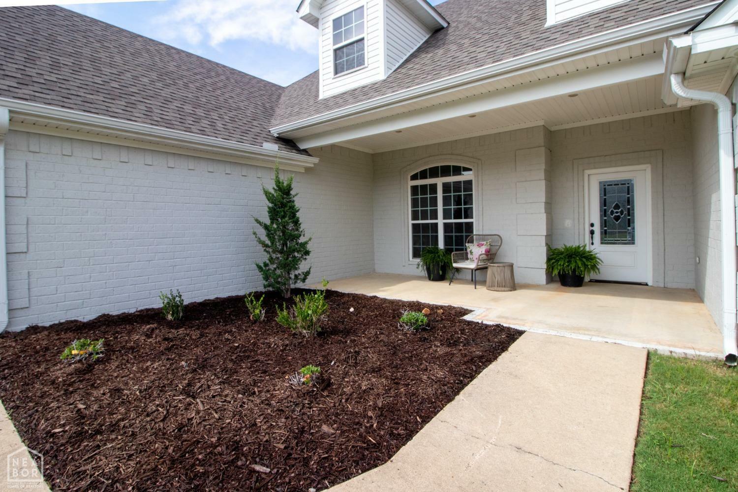 Property Photo:  724 Smithfield Drive  AR 72401 