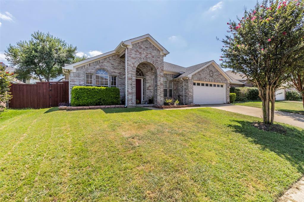 935 Morningside Drive  Grand Prairie TX 75052 photo