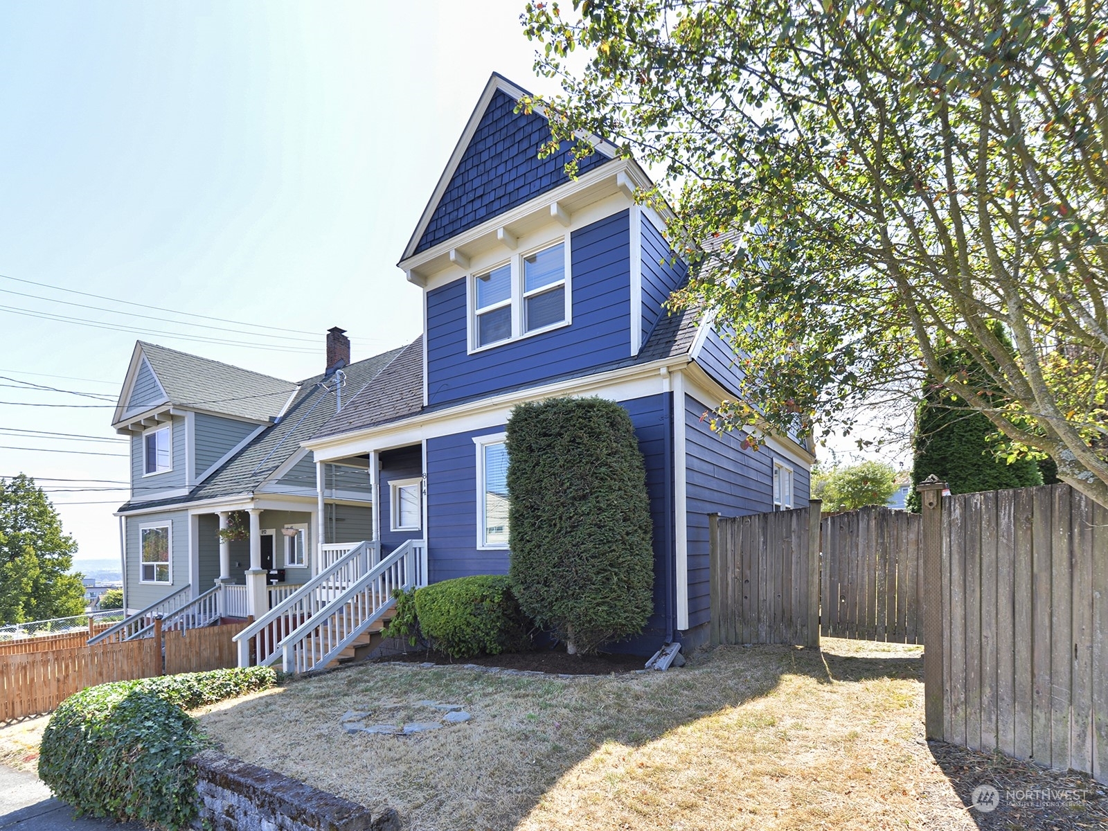 Property Photo:  814 S 15th Street  WA 98405 