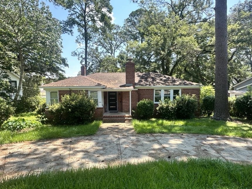 Property Photo:  1545 Colonial Drive  FL 32303 