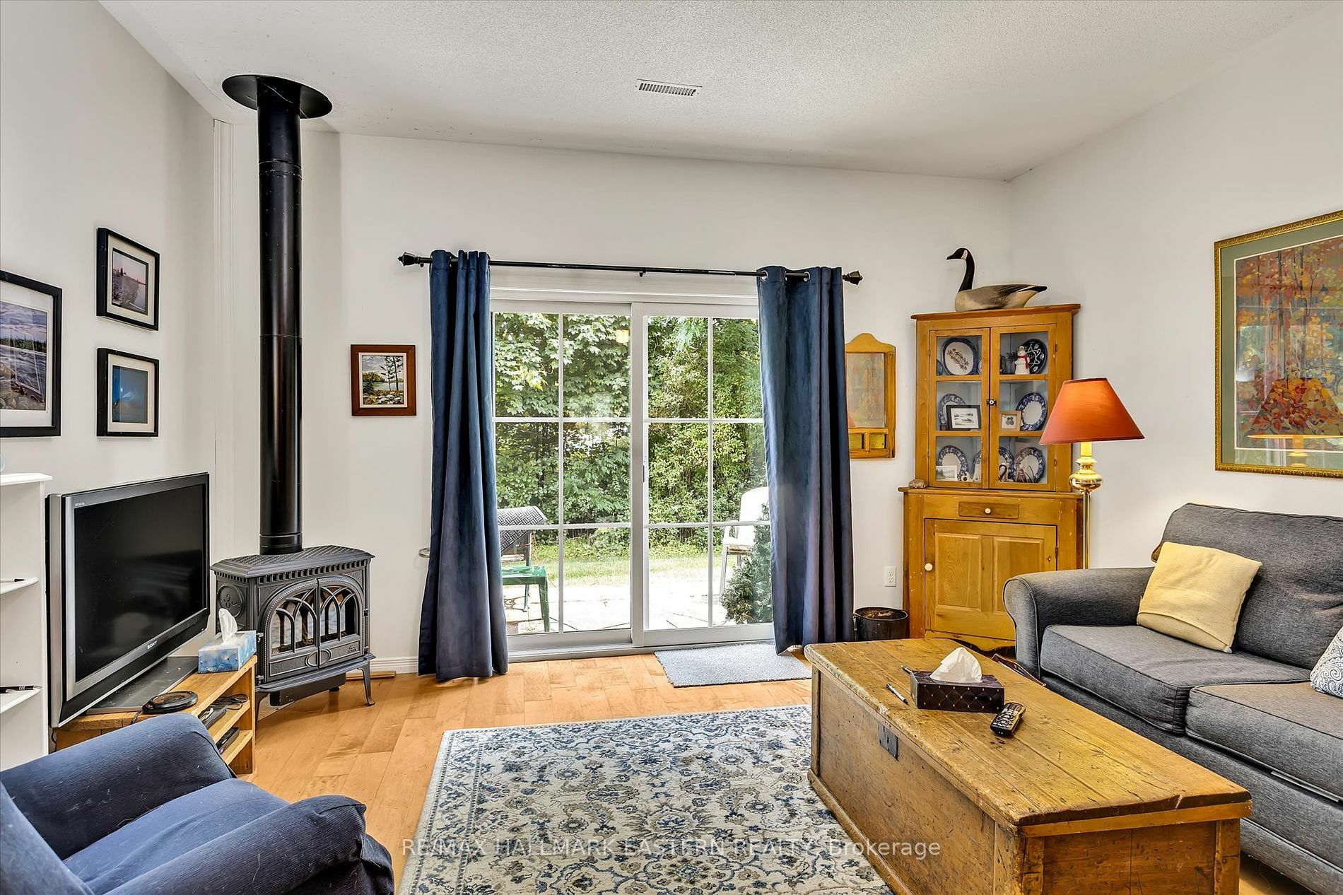 Property Photo:  3 Wingett Way  ON K0L 2H0 