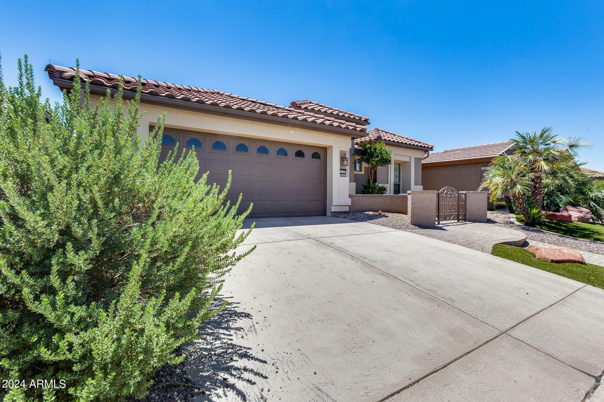 Property Photo:  16185 W Vale Drive  AZ 85395 