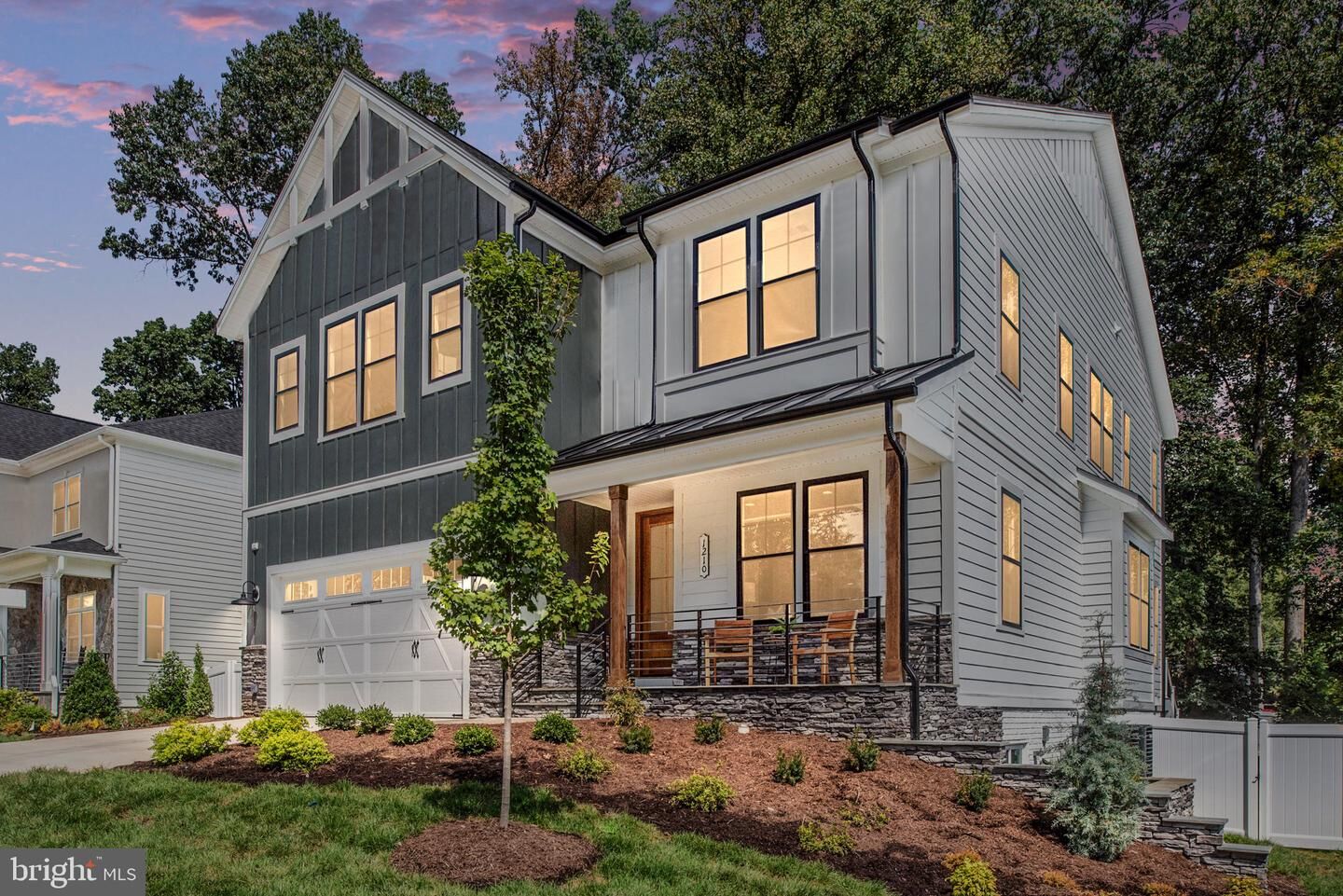 Property Photo: 1010 Hillcrest Drive SW VA 22180