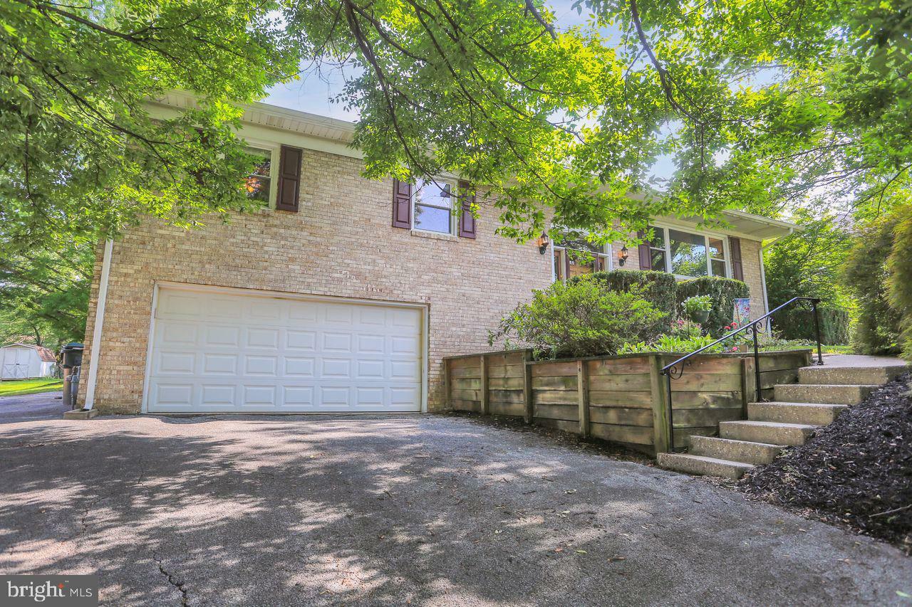 Property Photo:  4276 Webster Drive  PA 17402 