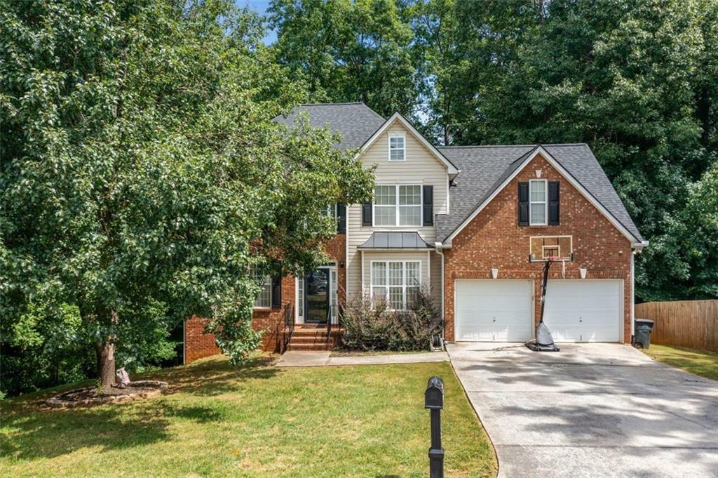 Property Photo: 5190 Brown Leaf Way GA 30127