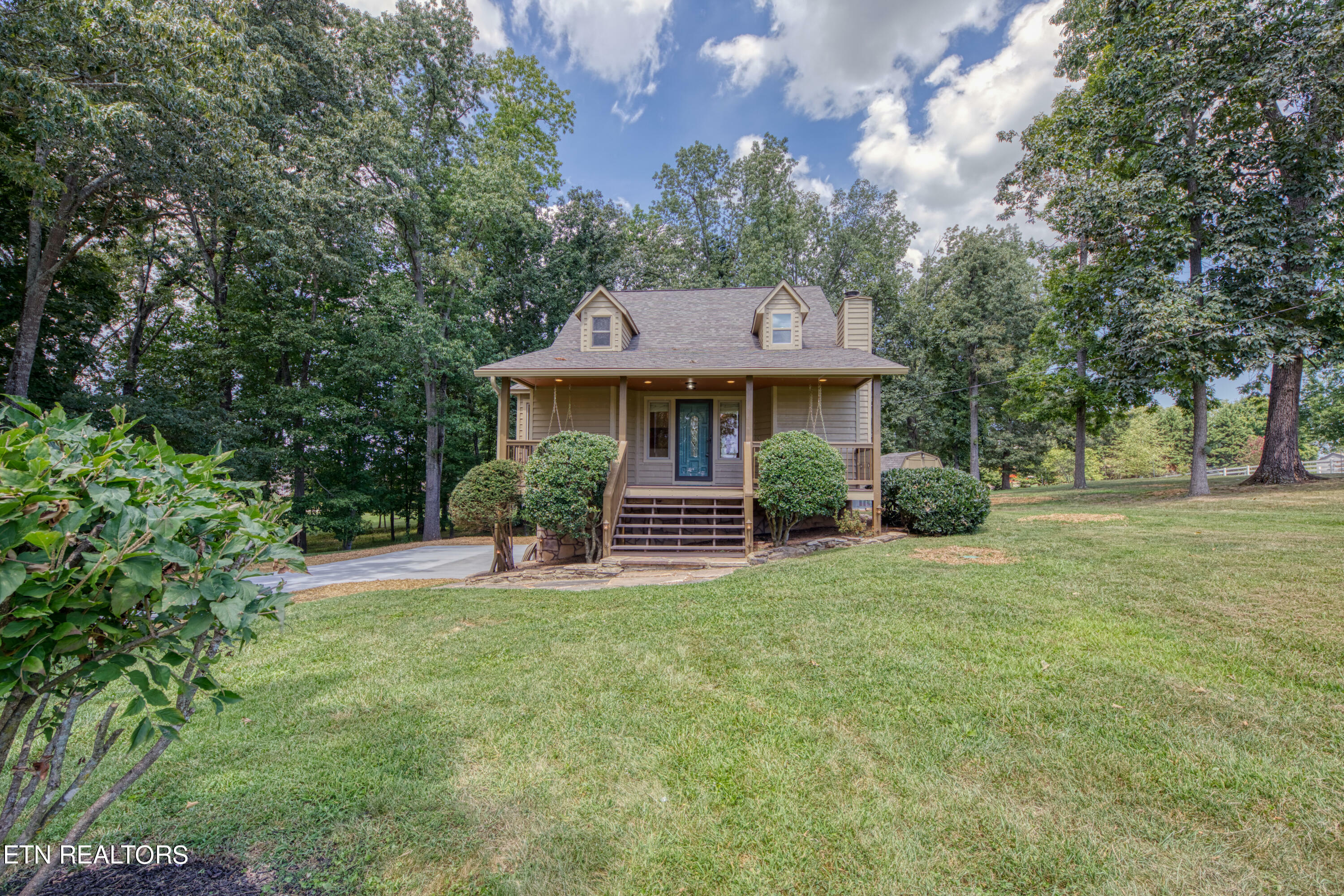 Property Photo:  1651 Forest Heights Circle  TN 37772 