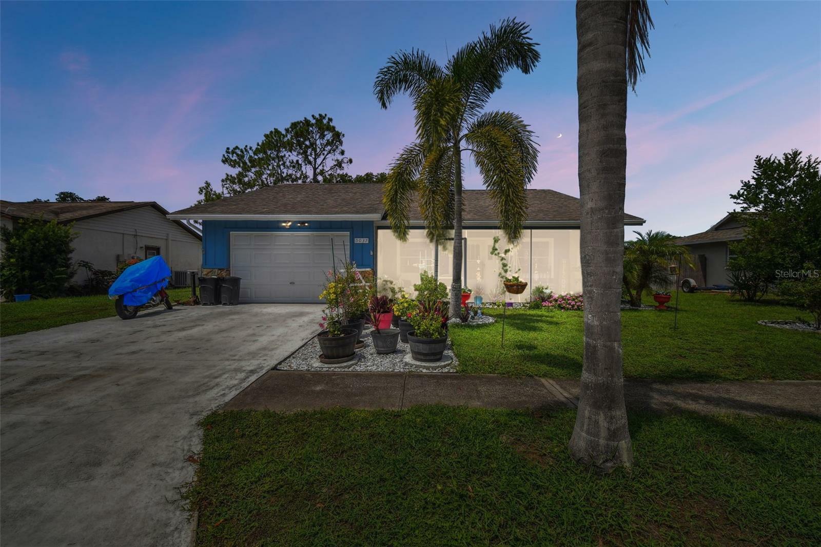 Property Photo:  5037 Brownstone Lane  FL 34653 