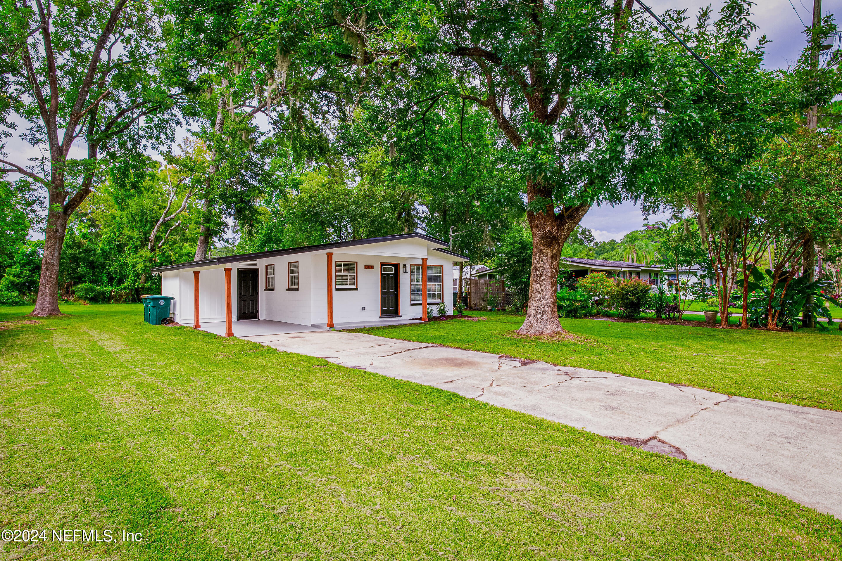 Property Photo:  3117 Purdom Drive  FL 32223 