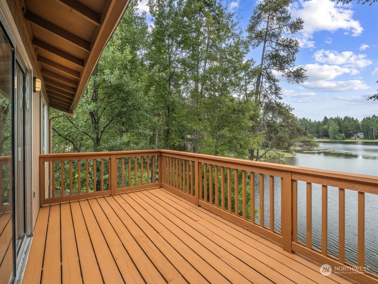 Property Photo:  14125 Lakeview Way NW  WA 98329 