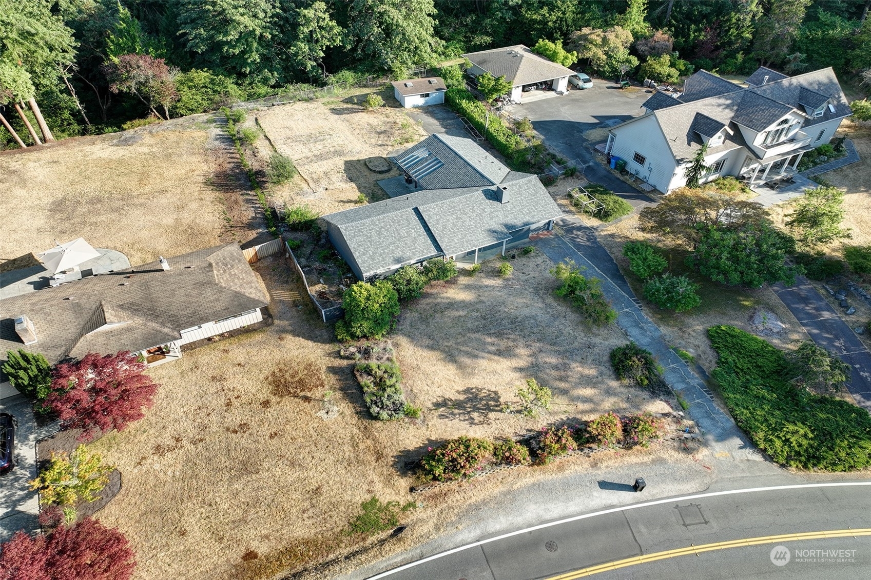 Property Photo:  1041 NW 167th Street  WA 98177 