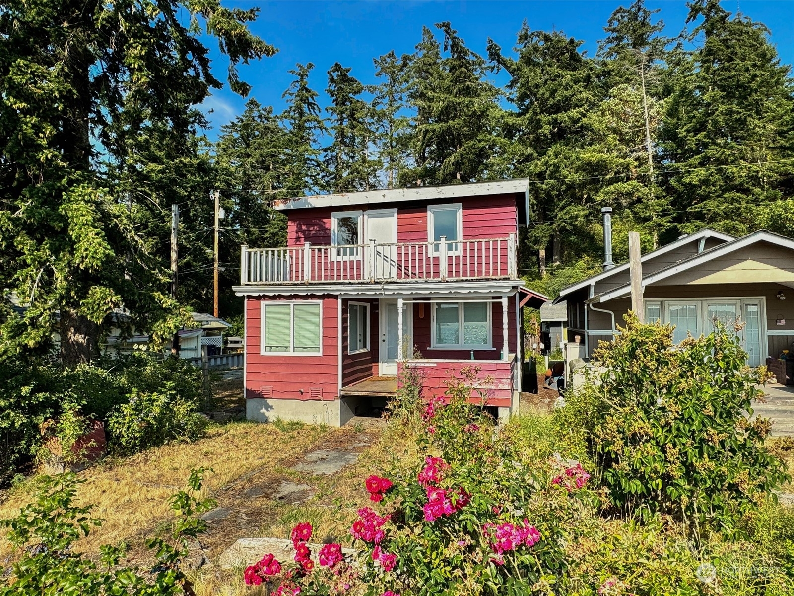 Property Photo:  553 Sundin Drive  WA 98282 