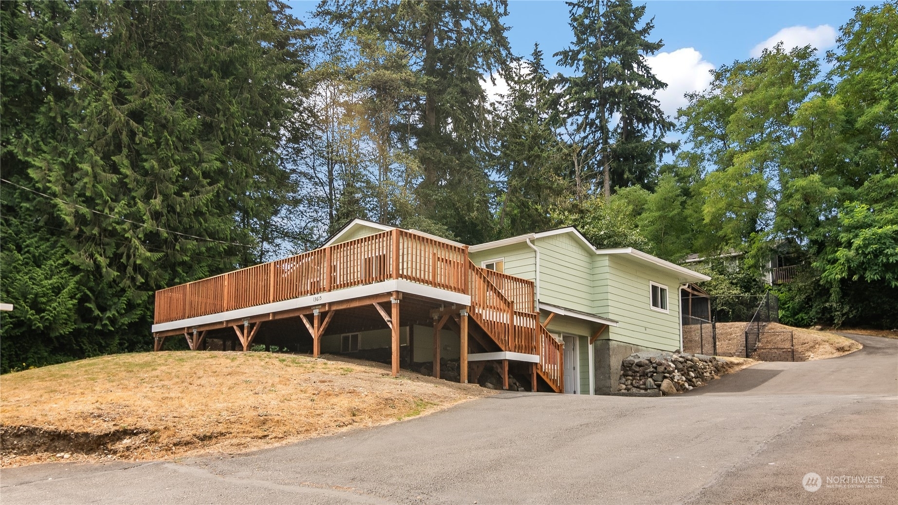 Property Photo:  13615 Des Moines Memorial Drive S  WA 98168 