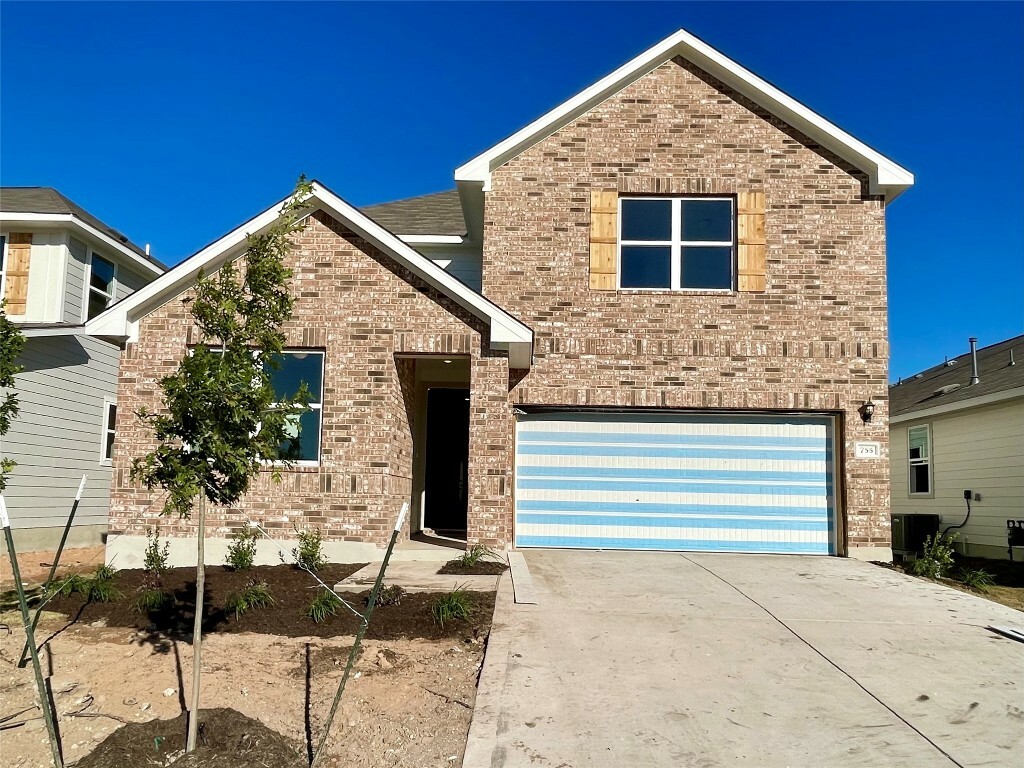 Property Photo: 755 Palo Brea Loop TX 78634