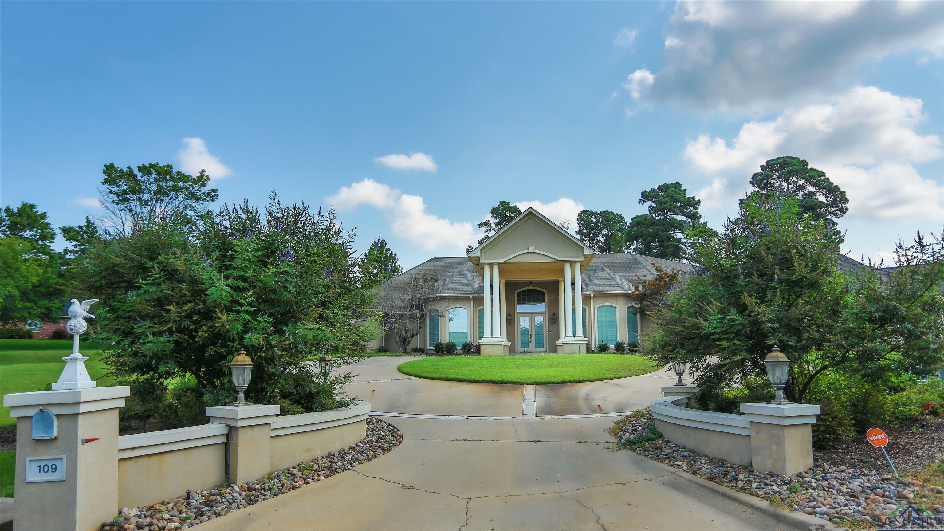 Property Photo:  109 Oakwood Estates Blvd  TX 75672 