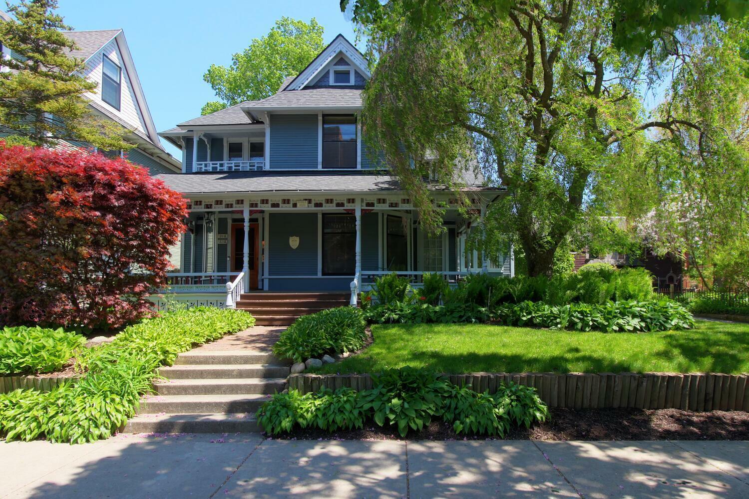 Property Photo:  120 Union Avenue SE  MI 49503 