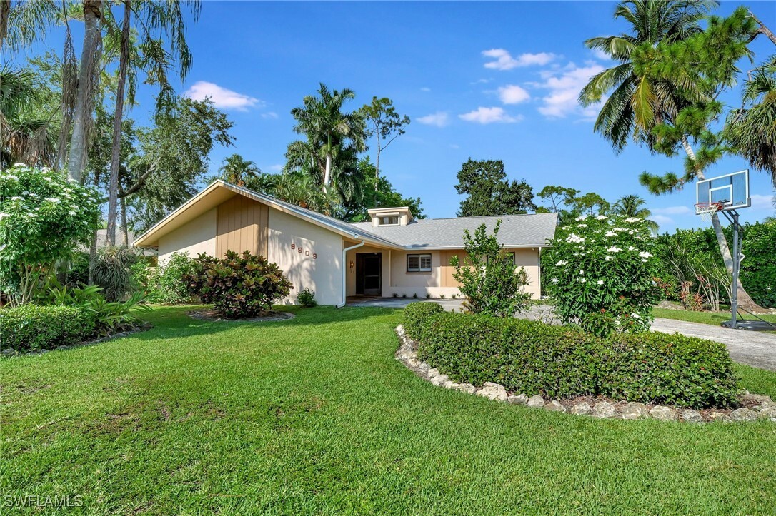 9909 Winchester Wood  Naples FL 34109 photo