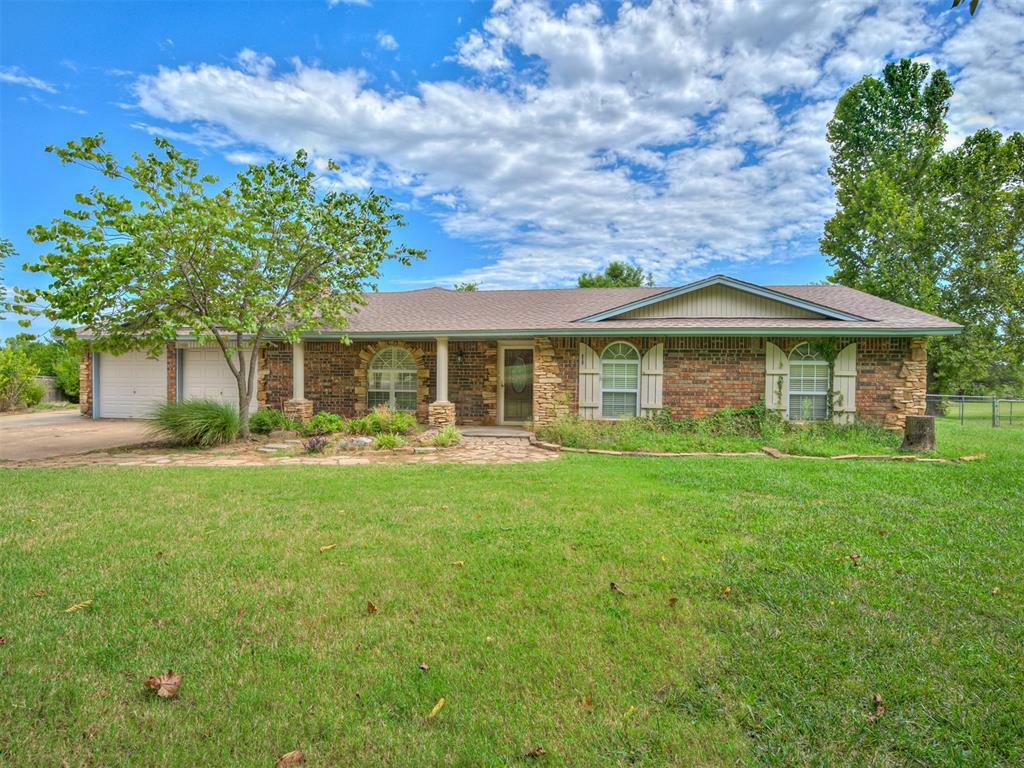 Property Photo:  900 N Choctaw Road  OK 73020 