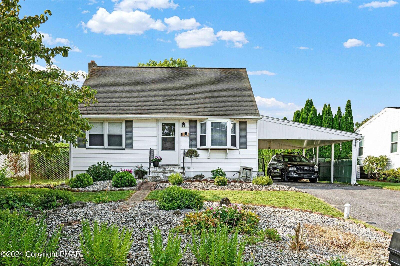 Property Photo:  530 Apple Blossom Road  PA 18040 