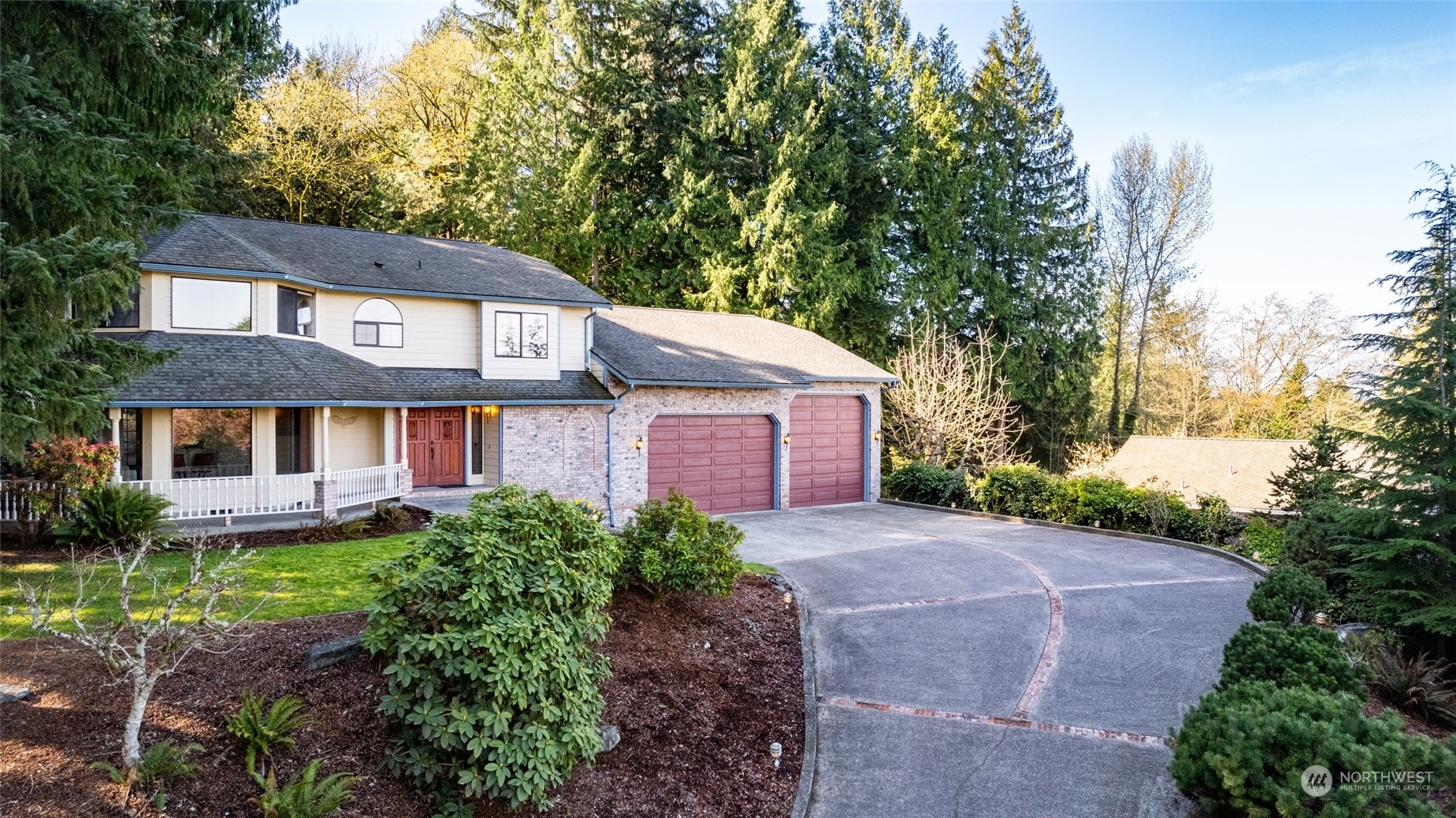 Property Photo: 4416 Kiowa Drive WA 98273