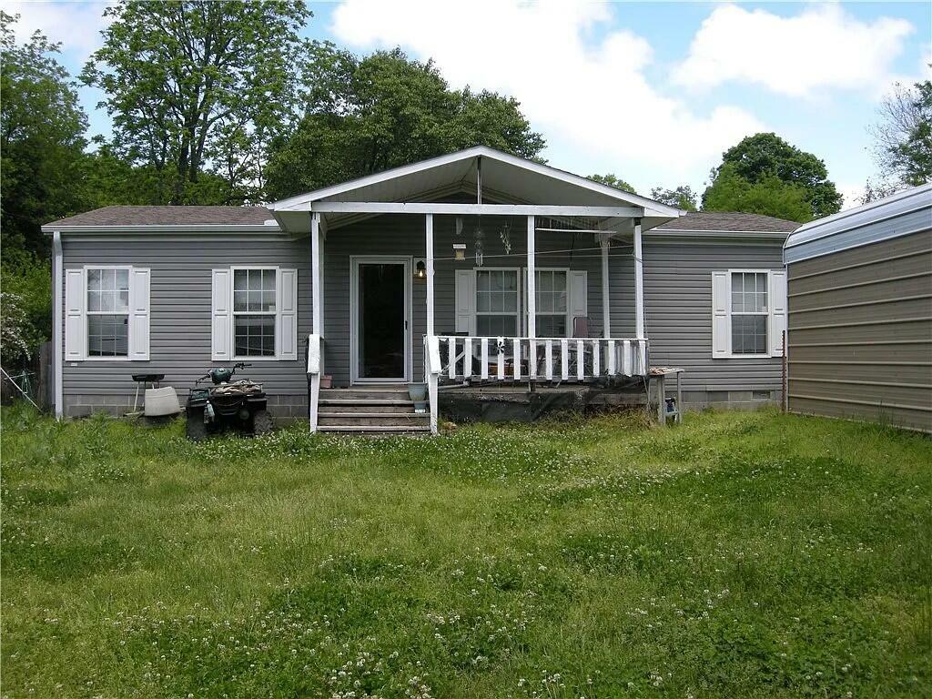 Property Photo:  483 Madison 6550  AR 72727 