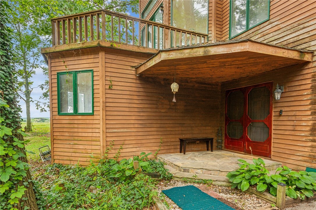 Property Photo:  254 Fox Hollow Rd  PA 16201 