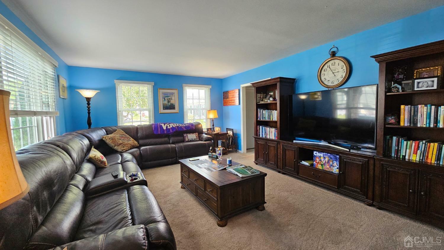 Property Photo:  95 Gloucester Way B  NJ 08831 