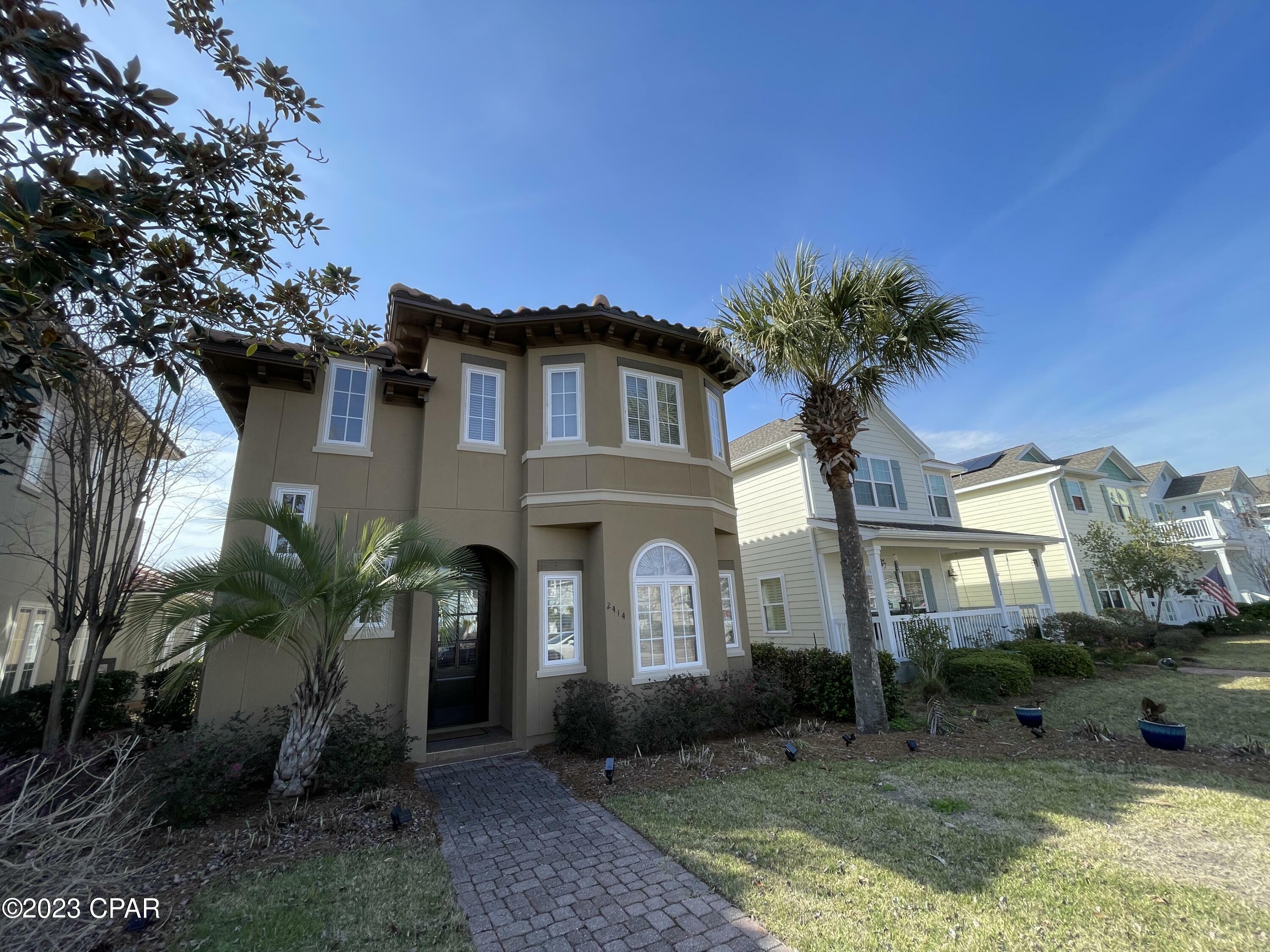 Property Photo:  2414 Grandiflora Boulevard  FL 32408 