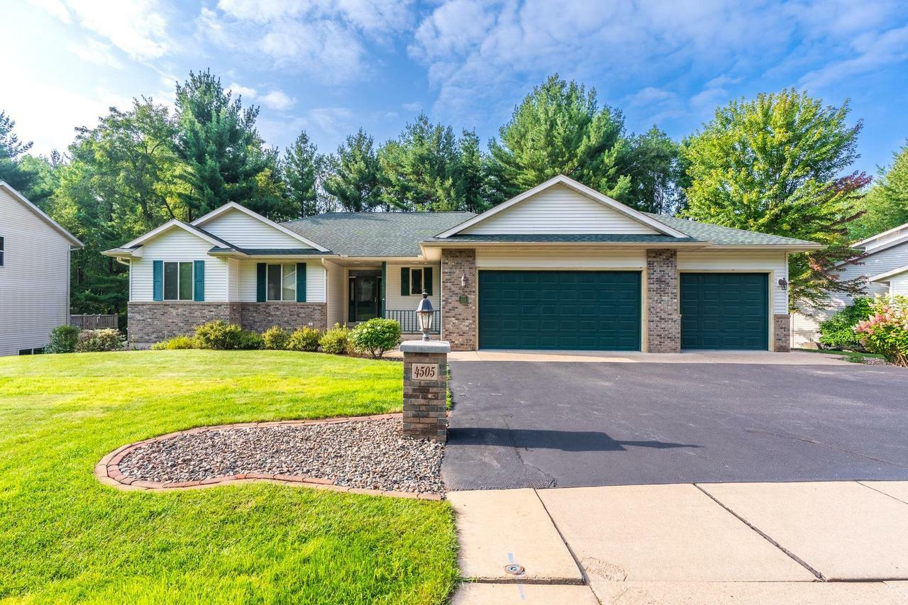 Property Photo:  4505 Huntington Court  WI 54401 