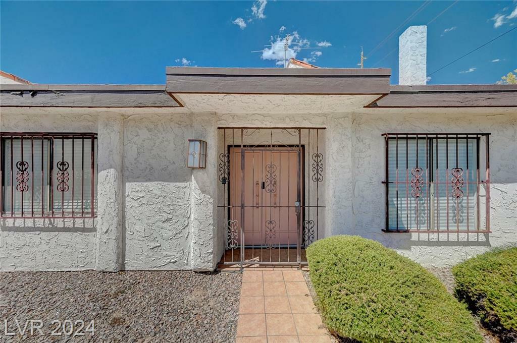 Property Photo:  3164 Sonata Drive N/A  NV 89121 