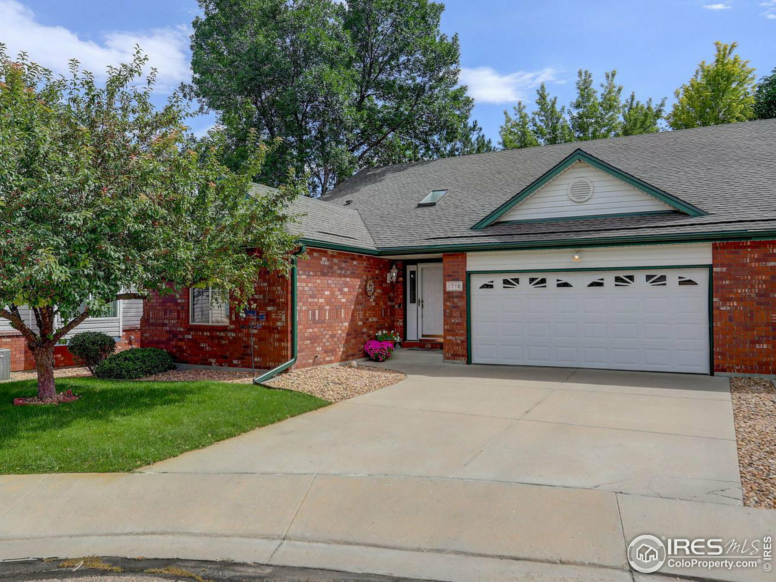 1718 Grove Ct  Longmont CO 80501 photo