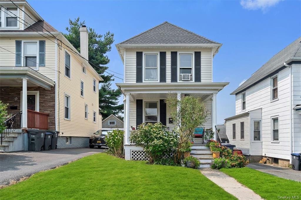 Property Photo:  17 Lincoln Avenue  NY 10606 