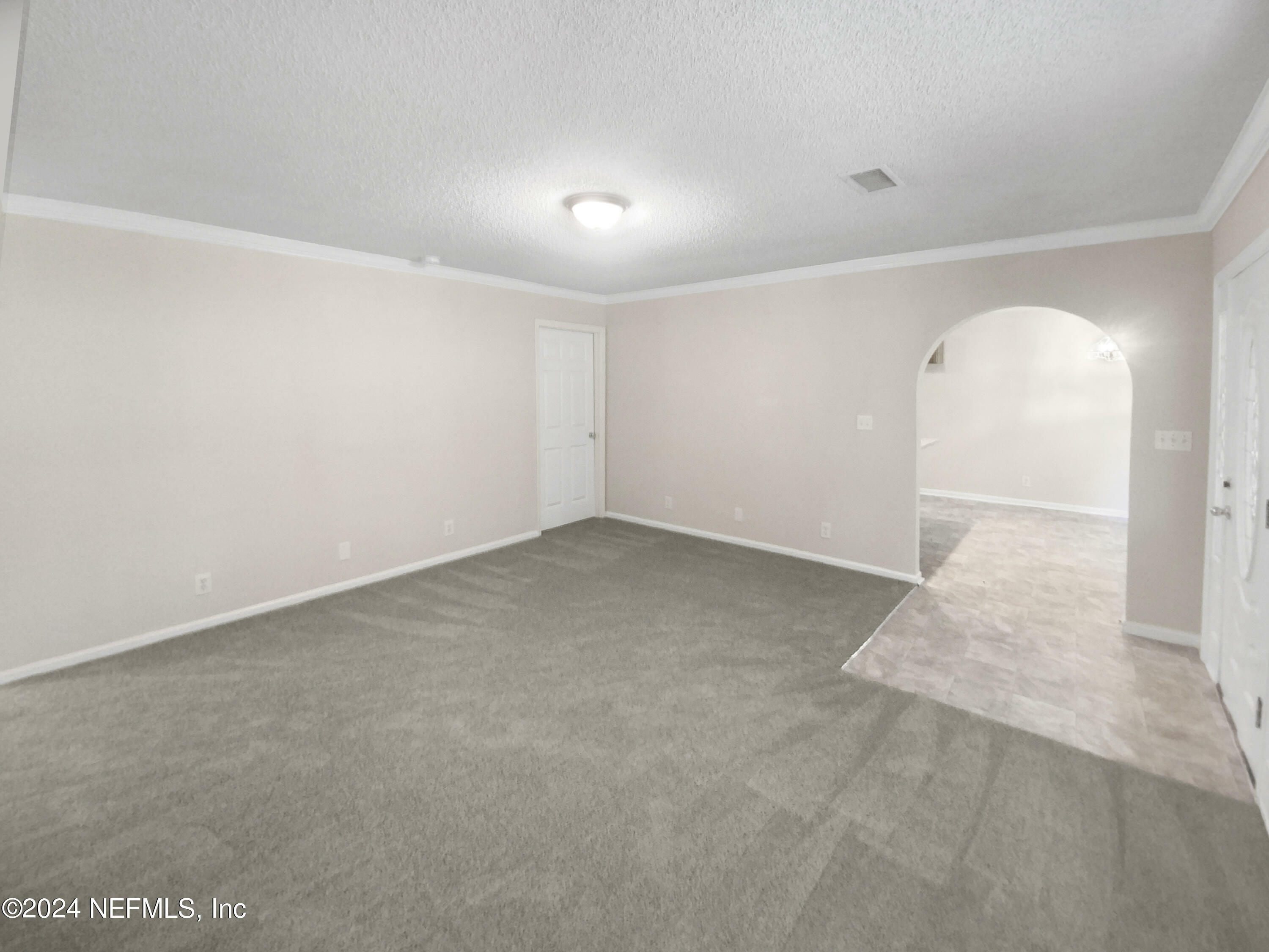 Property Photo: 2871 Thistle Court FL 32068