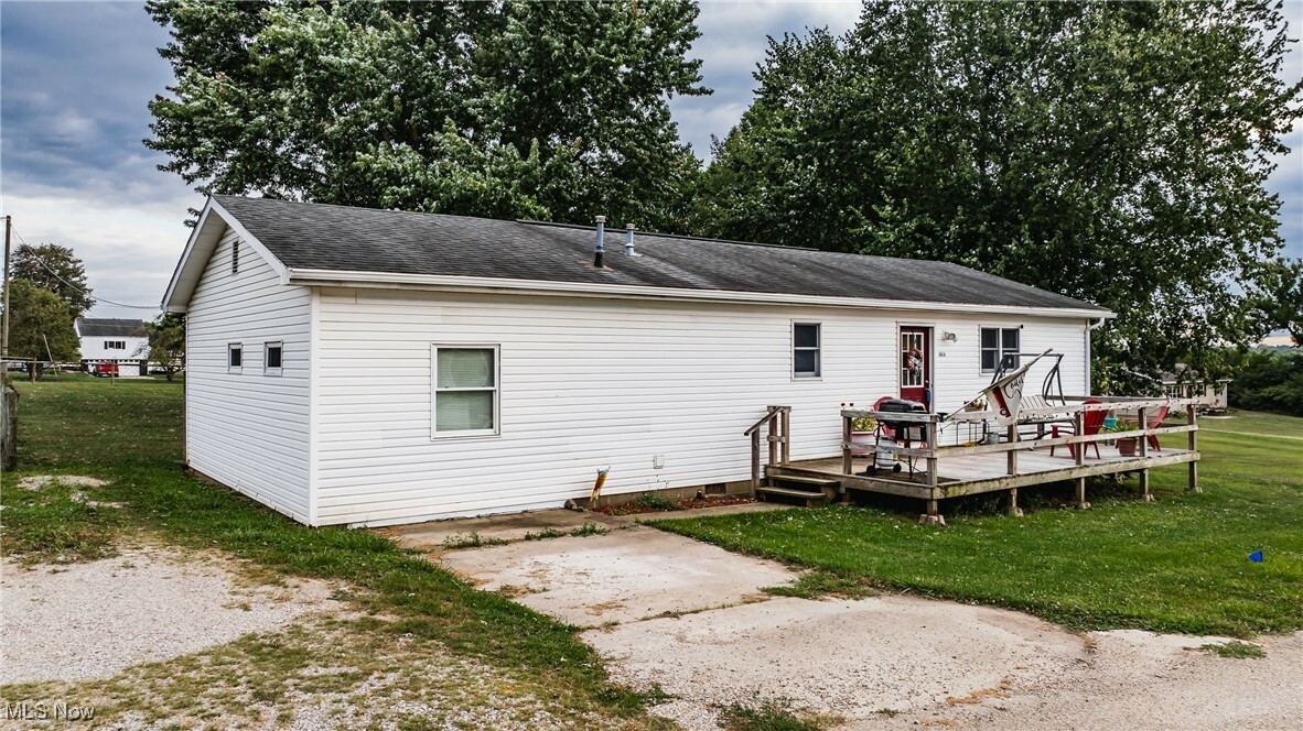 Property Photo:  11976 Superior Street  OH 43722 