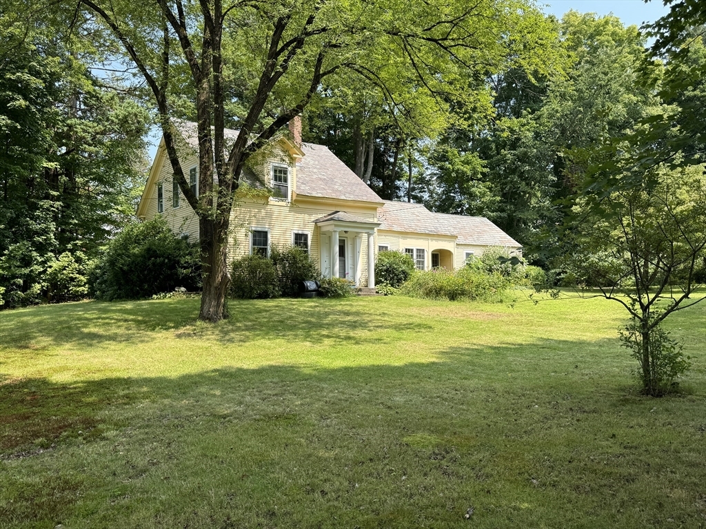 Property Photo:  6 Pine Street  MA 01360 