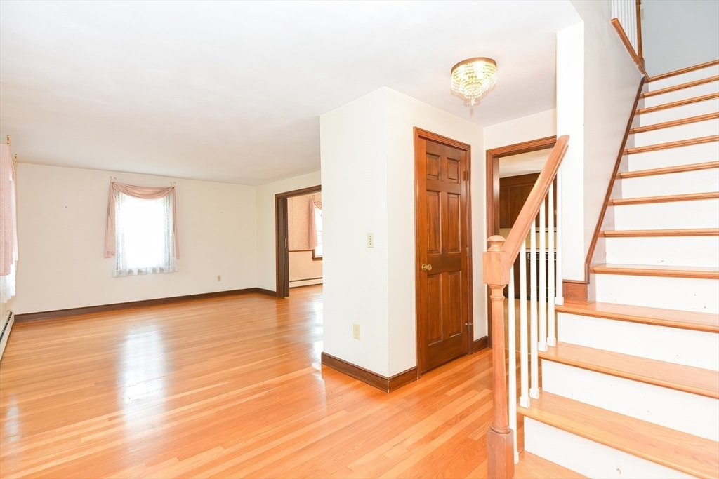 Property Photo:  9 Bandy Ln  MA 01757 