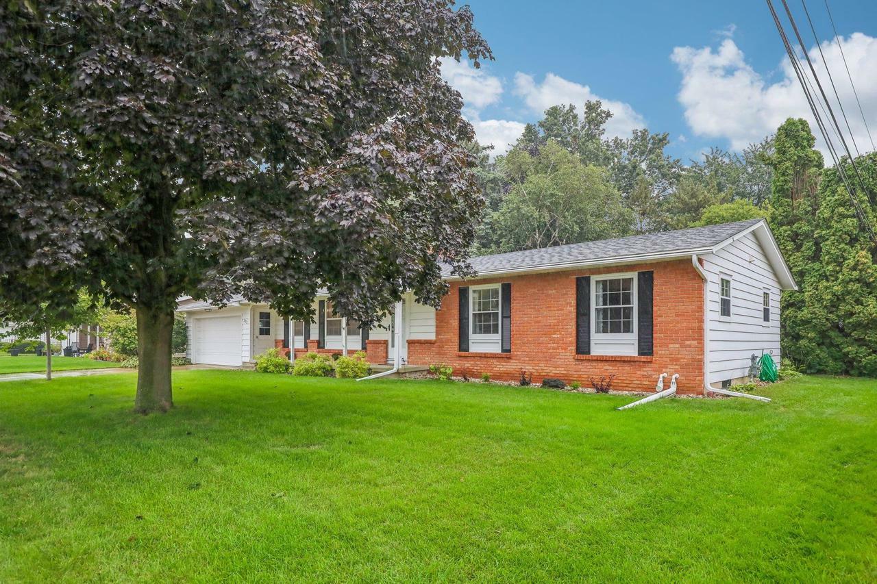 Property Photo:  335 Trapp Street  WI 53590 