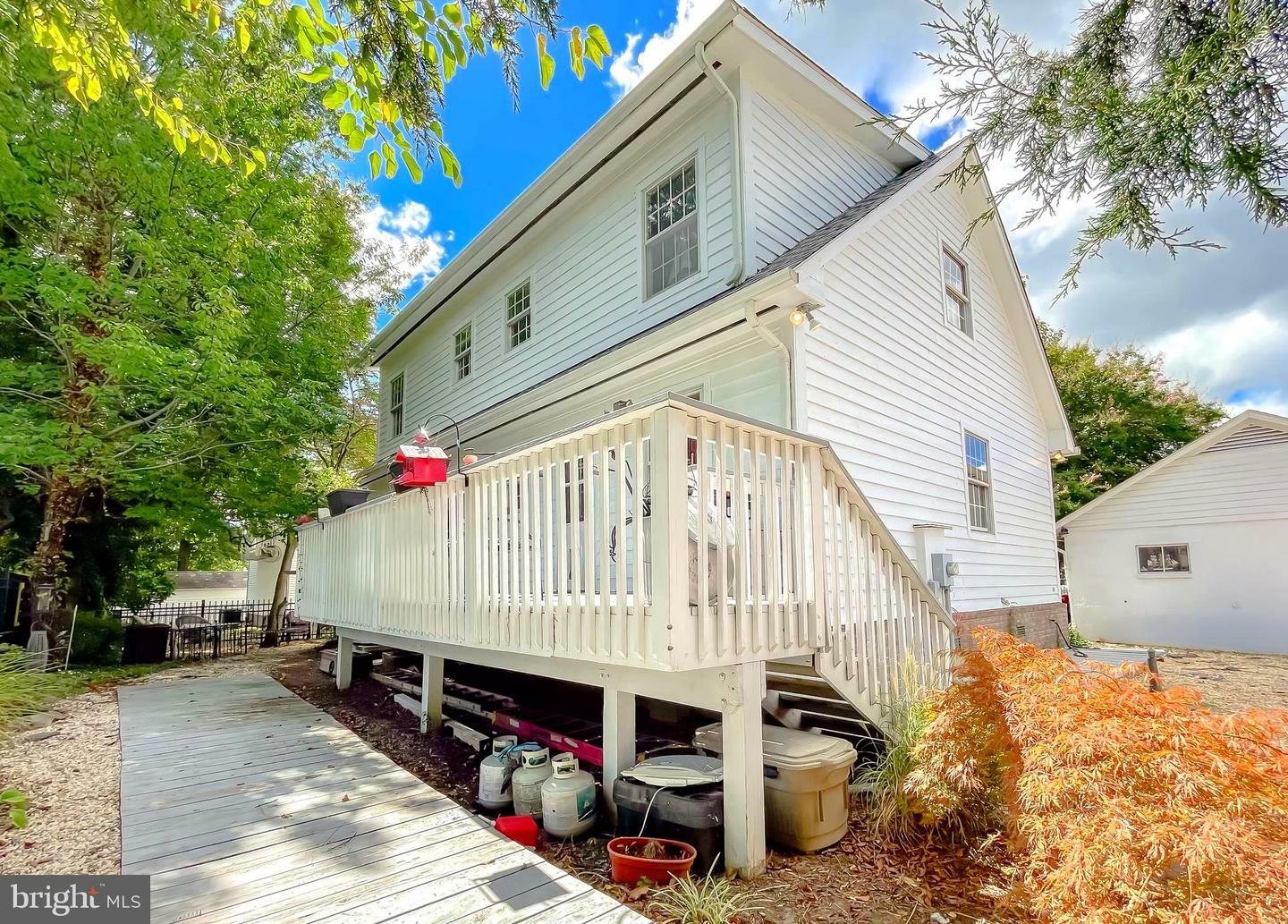 Property Photo:  105 Lore Road  MD 20688 