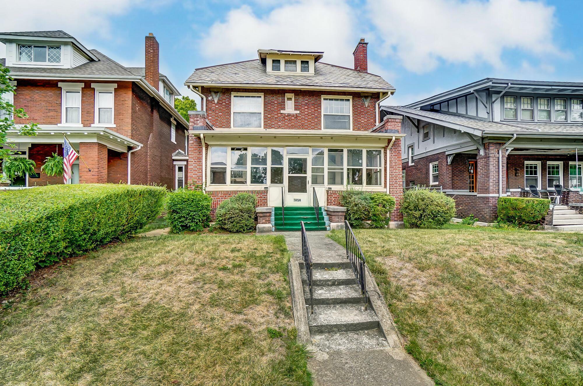 Property Photo:  1858 Franklin Avenue  OH 43205 