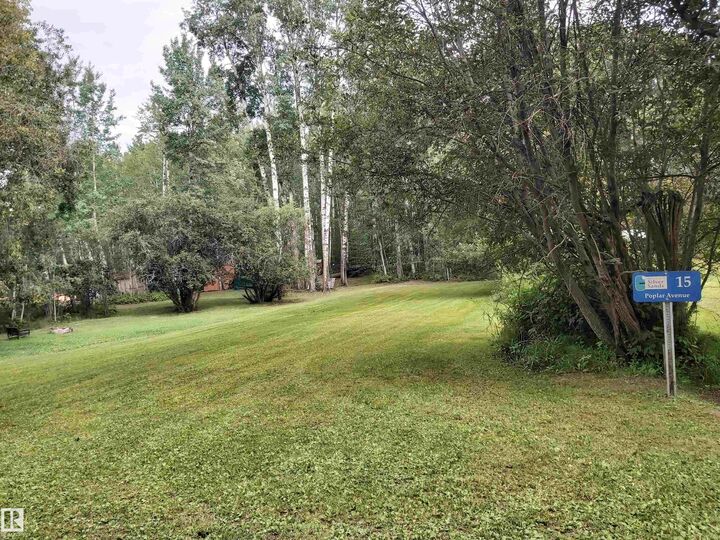 Property Photo: 15 Poplar Avenue AB T0E 0V0