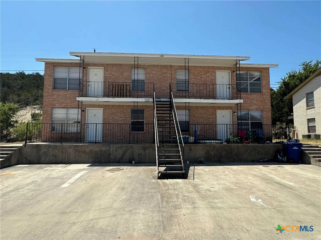 Property Photo: 1308 Brown Drive A-D TX 76522